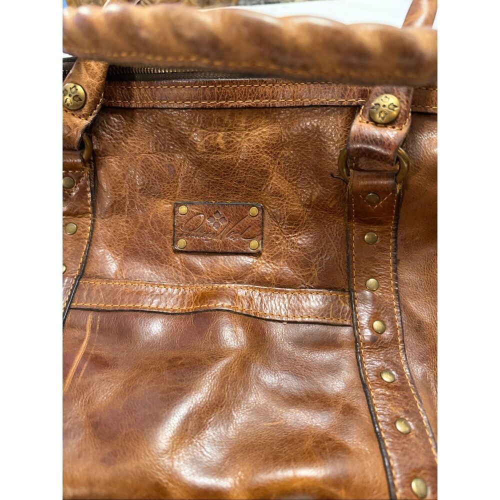 Patricia Nash Milano Distressed Brown Rugged Leather Carry On Duffle Bag - Picture 2 of 14